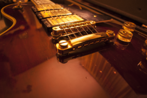 Tune Like a Rock Star - Les Paul Guitar
