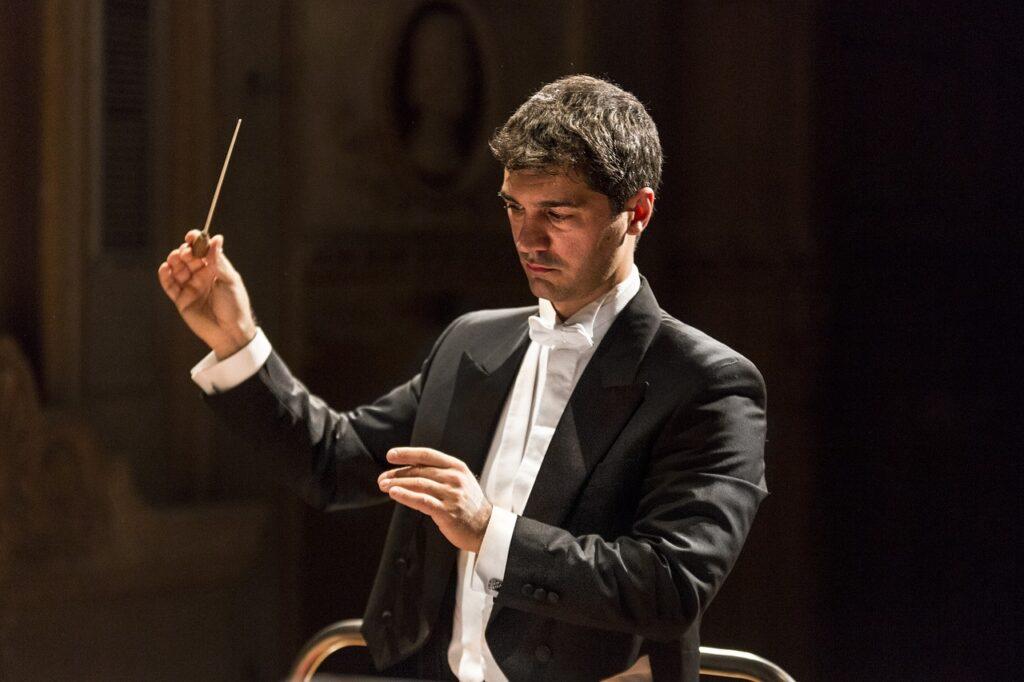 The Top 10 Best Iconic Classical Music Compositions - Conductor Andrea Vitello