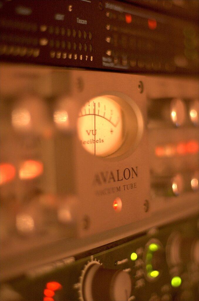 How to Inject the Power of Distortion into Music - Pro Audio Gear