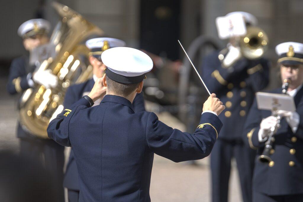 How to Play Your $@#% Trumpet in Tune - Marching Band - How to Play Your $@?% Clarinet in Tune
