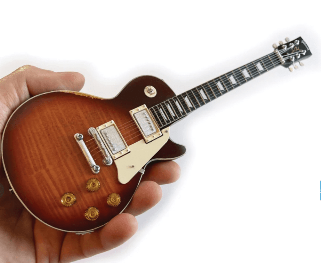 The Top 10 Best Music Souvenir Gifts - Les Paul Miniature Instrument