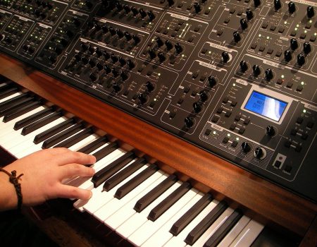 supplemented equal temperament minor keys - synthesizer.jpg